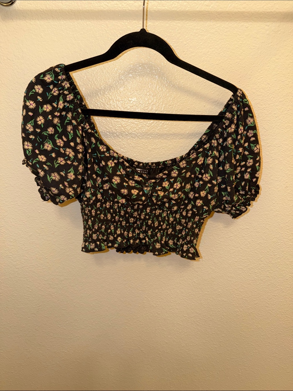 Billabong cropped floral top